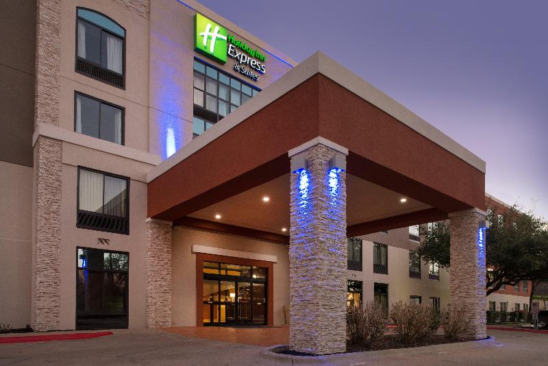 Holiday Inn Express and Suites Austin North Centra