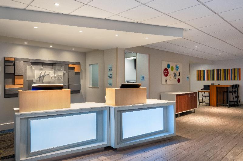 Holiday Inn Express Tallahassee I 10 E image