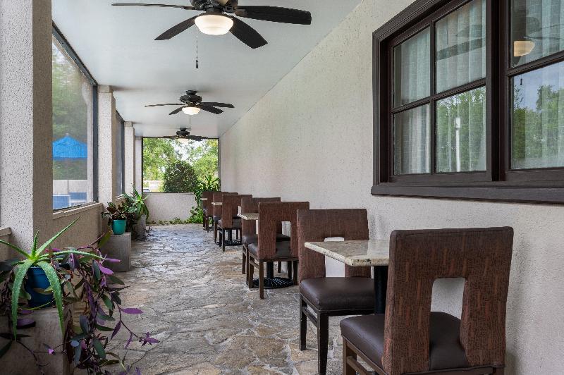 Holiday Inn Express Tallahassee I 10 E image