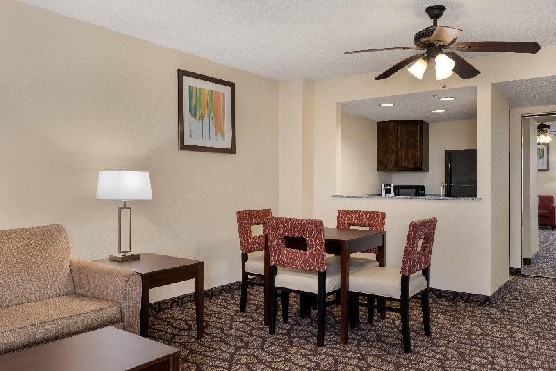Holiday Inn Express Tallahassee I 10 E image