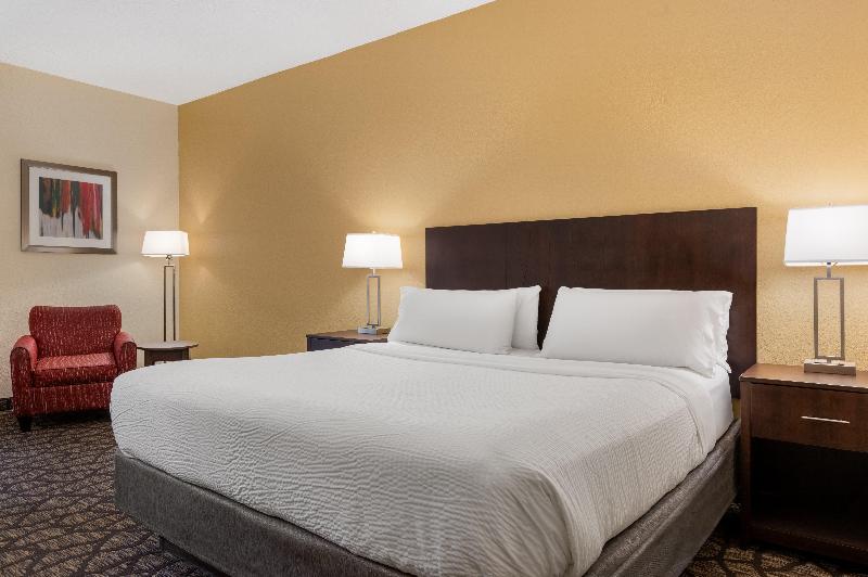 Holiday Inn Express Tallahassee I 10 E image