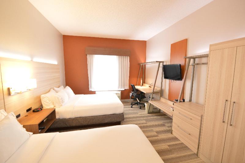 Holiday Inn Express Toledo-Oregon By IHG image