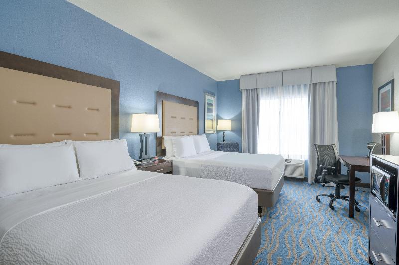 Holiday Inn Express and Suites Edwardsville photo 13