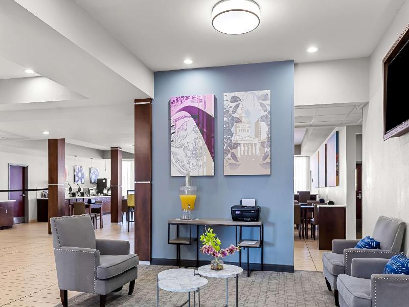 Bw St. Louis Airport North Hotel & Suites image