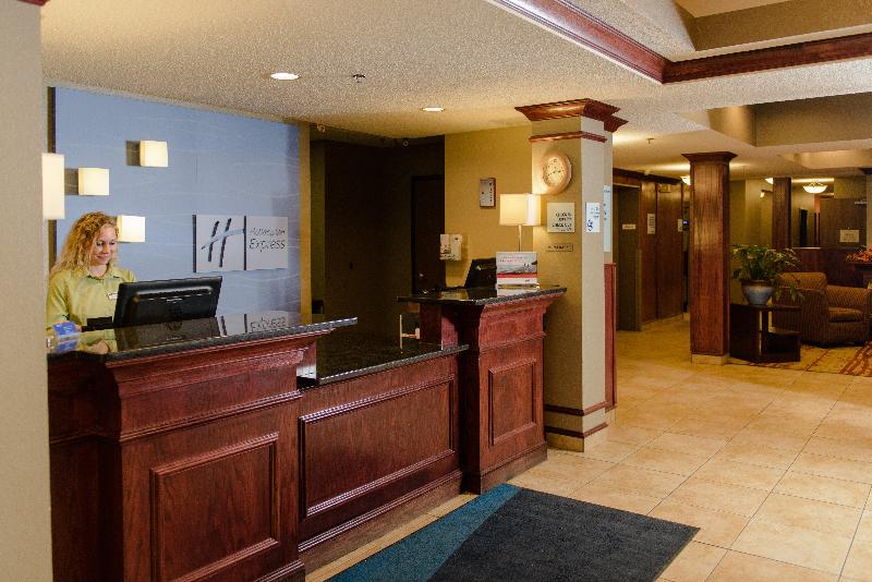 Holiday Inn Express and Suites Superior