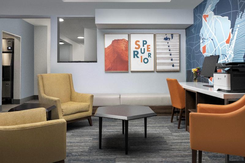 Holiday Inn Express and Suites Superior image