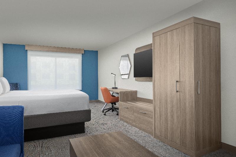 Holiday Inn Express and Suites Superior image