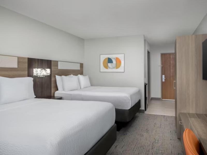 Holiday Inn Express and Suites Superior image
