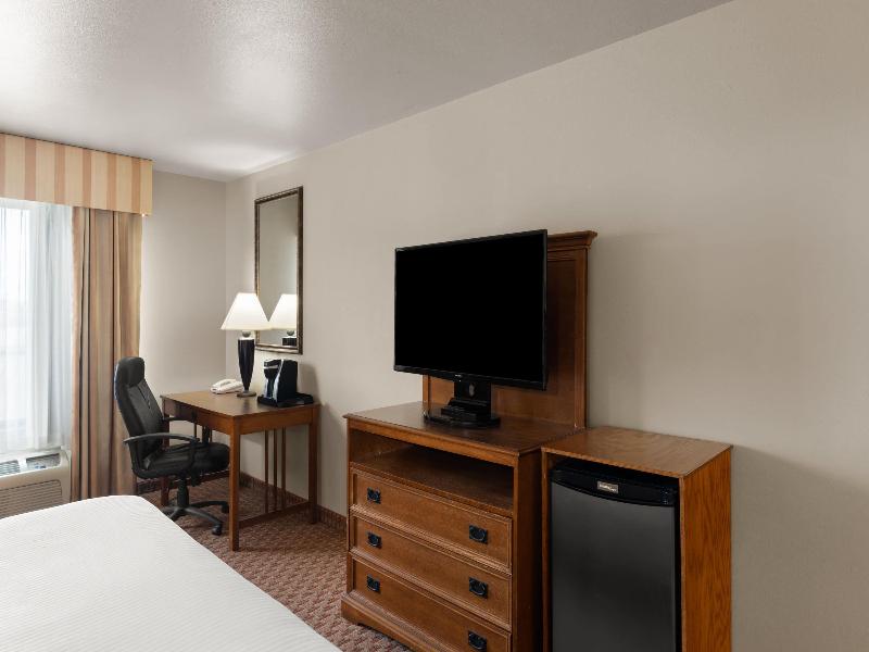 Baymont Inn & Suites by Wyndham Sturgis image