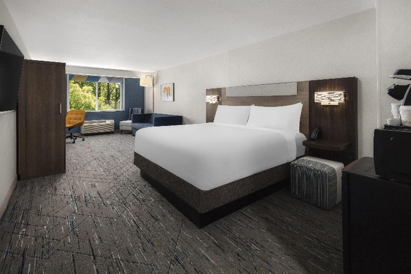 Holiday Inn Express Bothell image