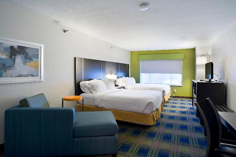 Holiday Inn Express & Suites Vermillion By IHG photo 7