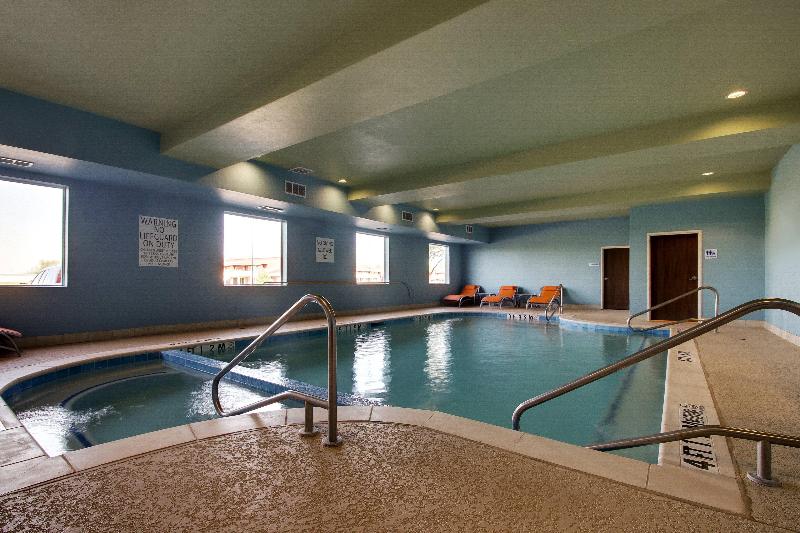 Holiday Inn Express Vernon College Area (Hwy 287) image