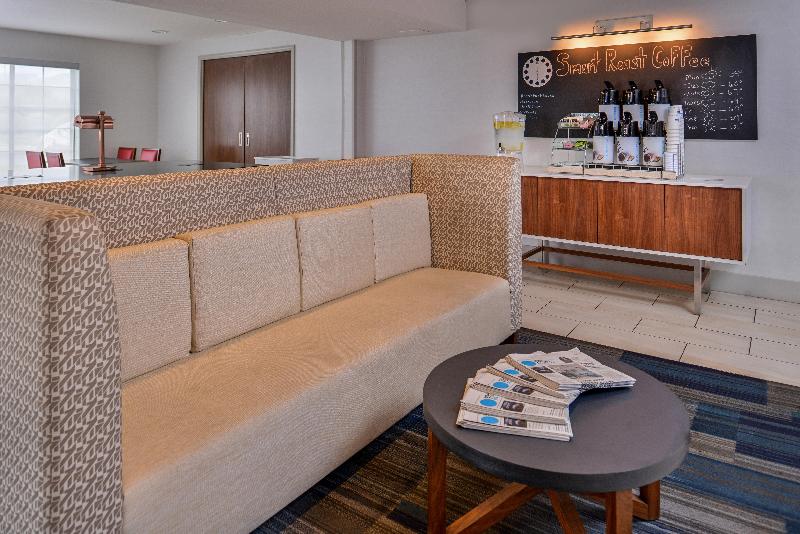 Holiday Inn Express Westley North Patterson Area image