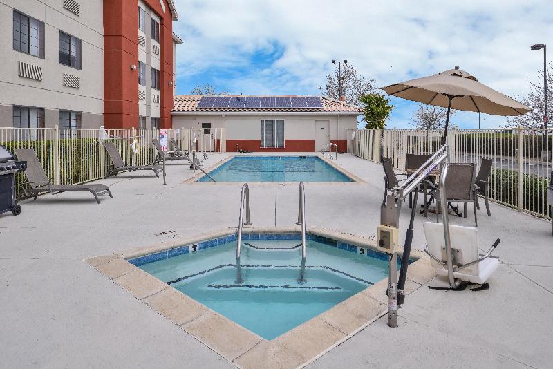 Holiday Inn Express Westley North Patterson Area image