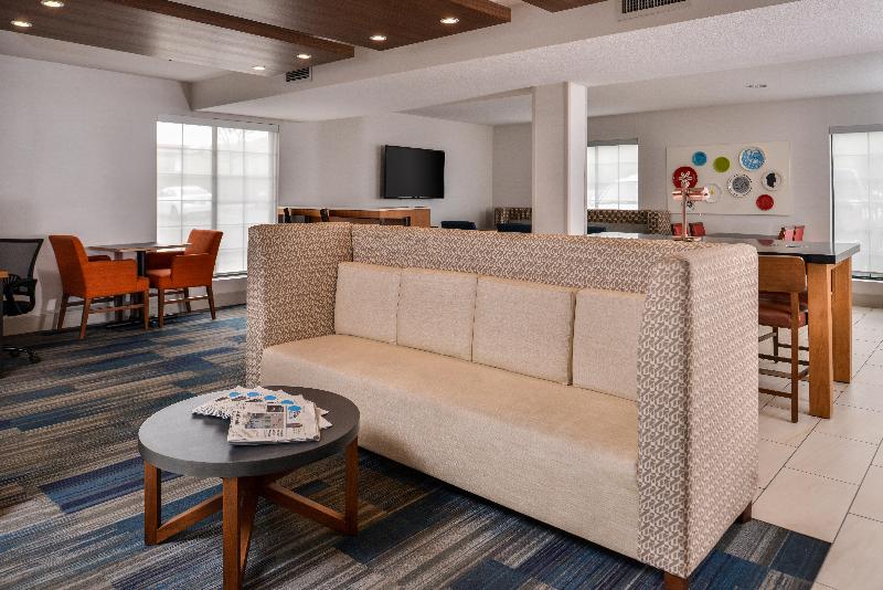 Holiday Inn Express Westley North Patterson Area image