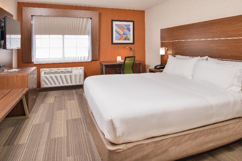Holiday Inn Express Westley North Patterson Area image