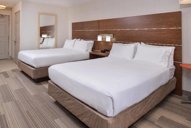Holiday Inn Express Westley North Patterson Area image