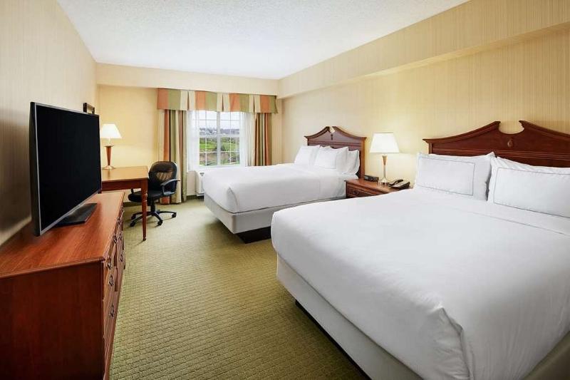 Doubletree Hilton Front Royal Blue Ridge Shadows 4