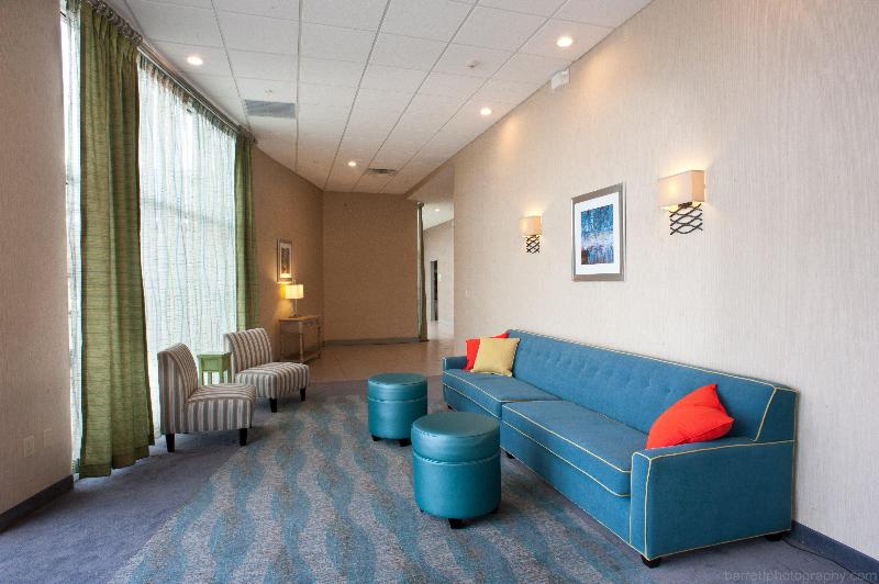 Holiday Inn Guin image