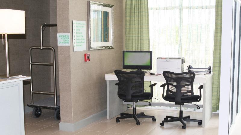 Holiday Inn Guin image