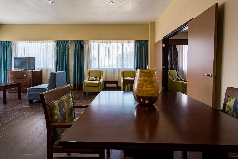 Fairfield inn & Suites Houston Downtown image