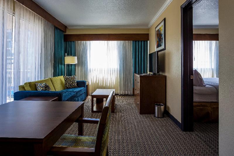 Fairfield inn & Suites Houston Downtown image
