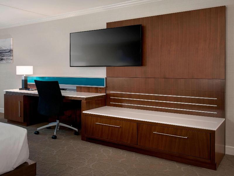 Delta Hotels Basking Ridge image