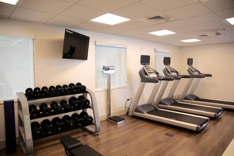 Holiday Inn Express & Suites Oswego By IHG image