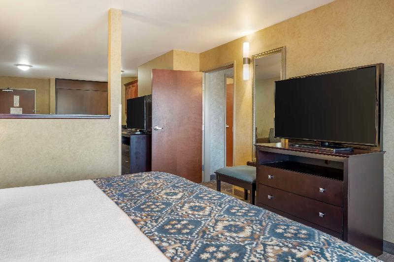 Best Western Plus Ponderay Mountain Lodge image