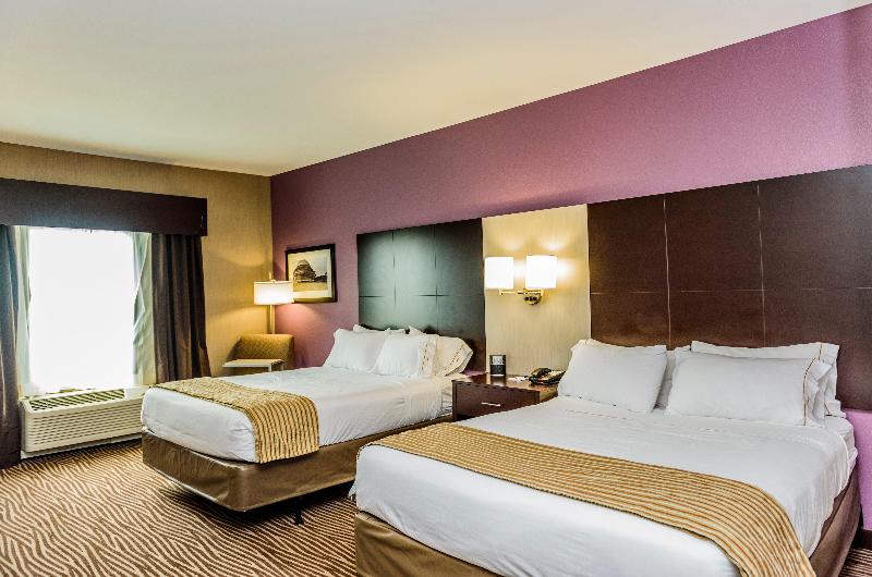 Holiday Inn Express Cheektowaga North East photo 22