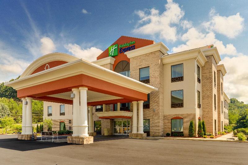Holiday Inn Express & Suites Corbin By IHG image
