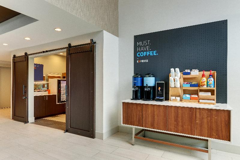 Holiday Inn Express & Suites Corbin By IHG image