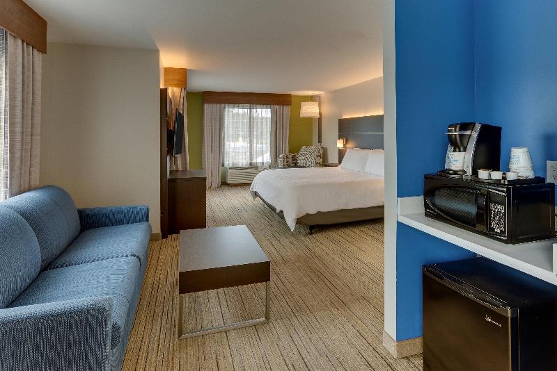 Holiday Inn Express & Suites Corbin By IHG image