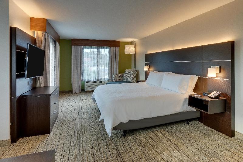 Holiday Inn Express & Suites Corbin By IHG image