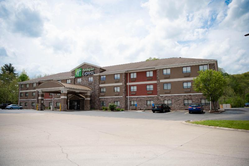 Holiday Inn Express Winfield Teays Valley