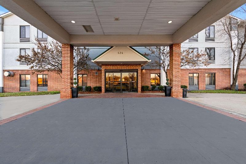 Quality Inn image