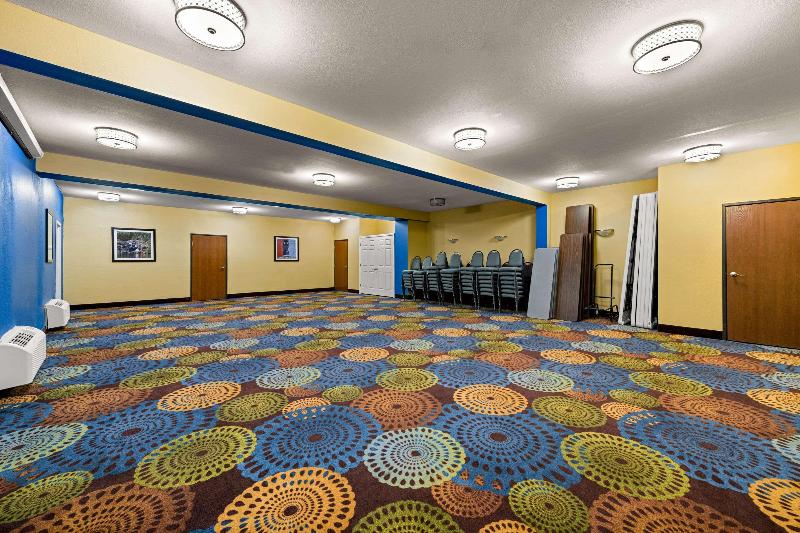 Quality Inn image