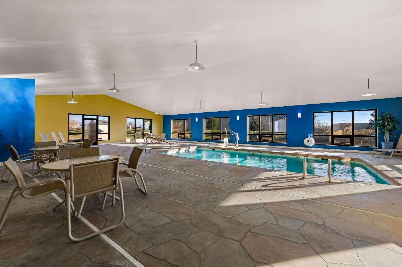 Quality Inn image