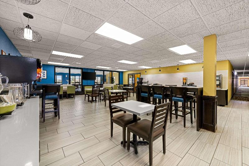 Quality Inn image