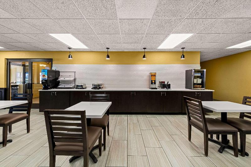 Quality Inn image