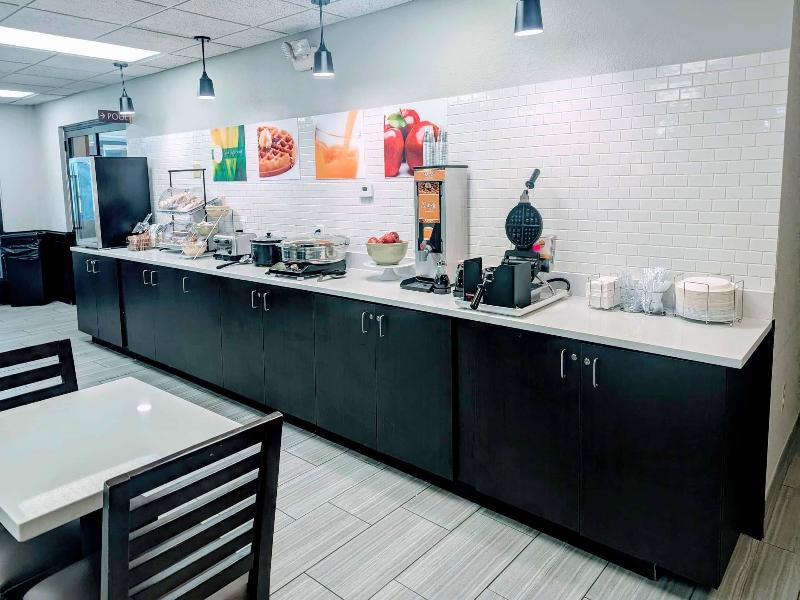 Quality Inn image