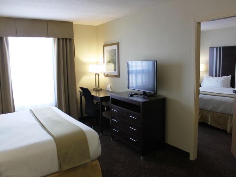 Holiday Inn Express Yorkton East image