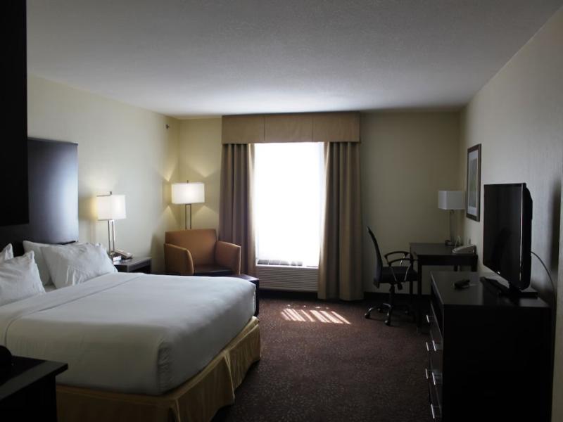 Holiday Inn Express Yorkton East image