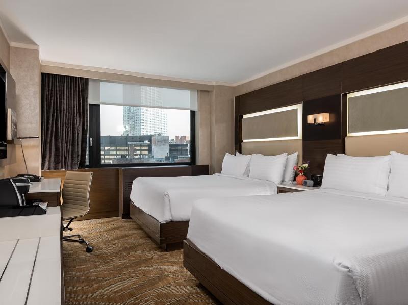 Holiday Inn Brooklyn Downtown image