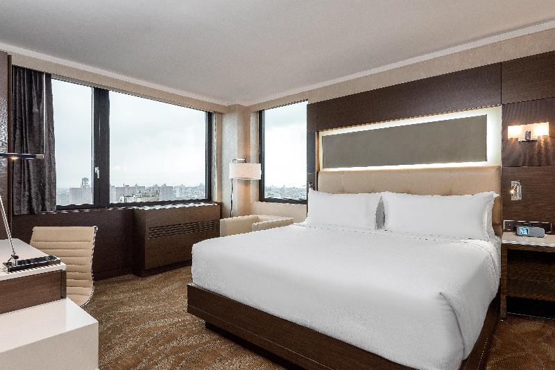 Holiday Inn Brooklyn Downtown image