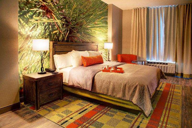 Hotel Indigo Traverse City image