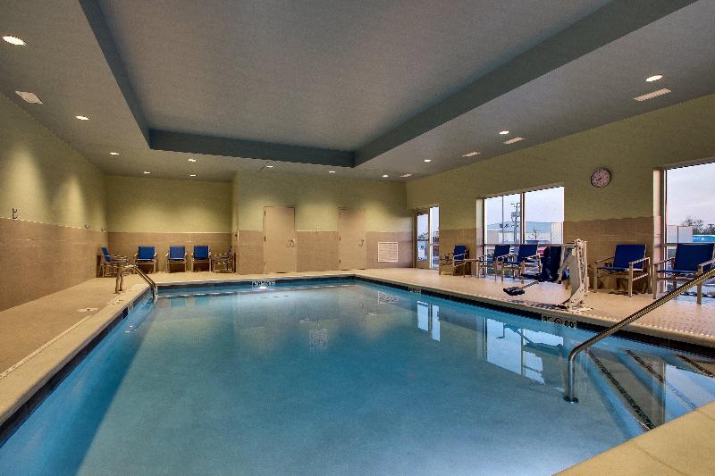 Holiday Inn Express and Suites Troy image
