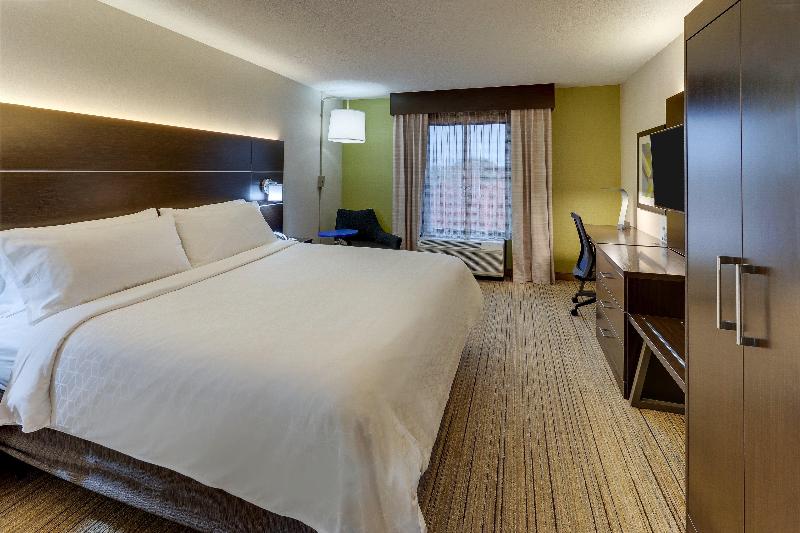 Holiday Inn Express and Suites Troy image