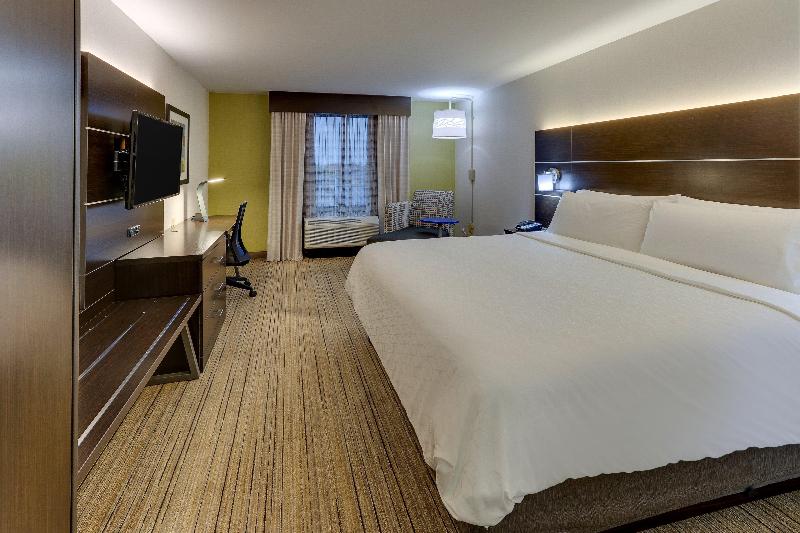Holiday Inn Express and Suites Troy image