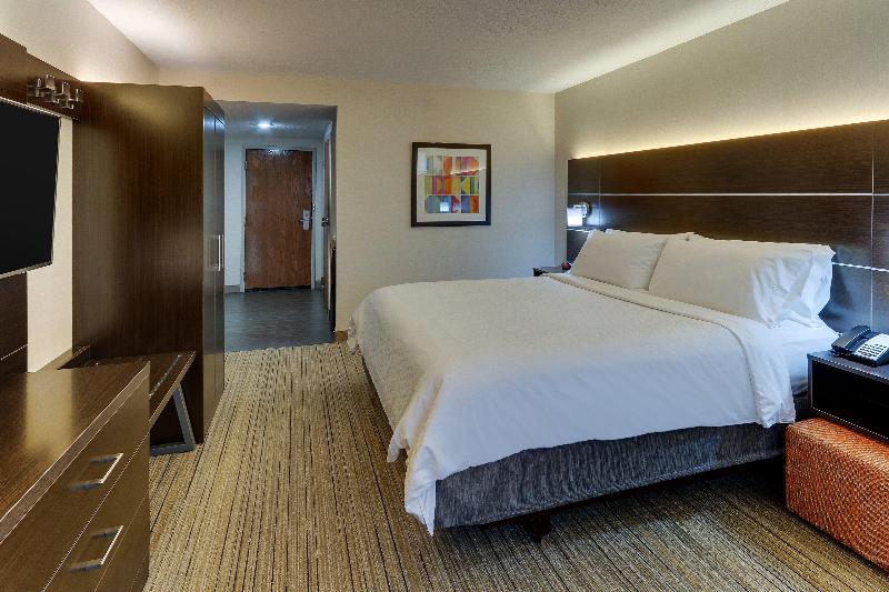 Holiday Inn Express and Suites Troy image